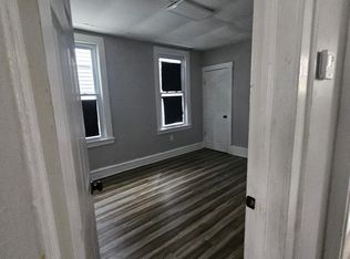 757 S 16th St #1, Newark, NJ 07103