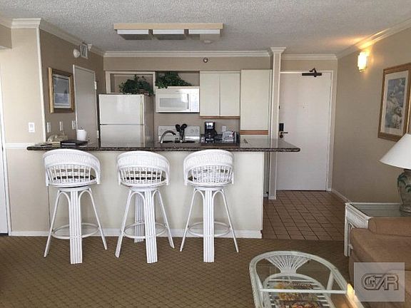 3rd image of 5220 Seawall Blvd APT 436A