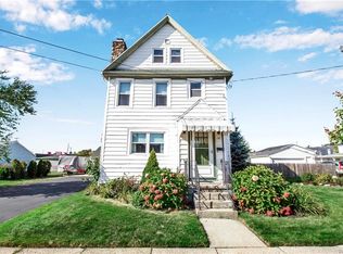 26 Tyler St, Depew, NY 14043