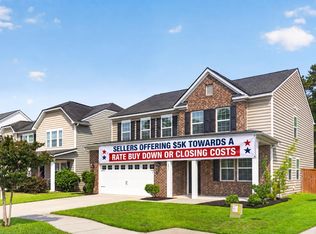 691 Redbud Ln, Summerville, SC 29486