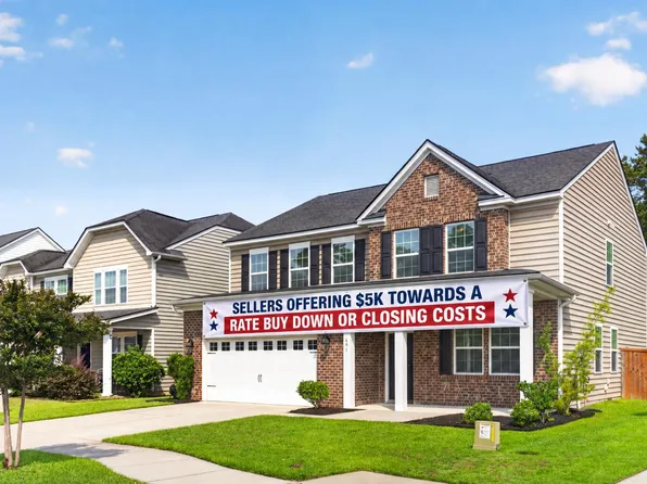 691 Redbud Ln, Summerville, SC 29486