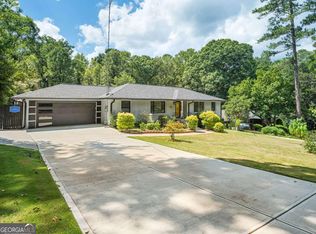 1593 Mill Acres Dr SW, Atlanta, GA 30311