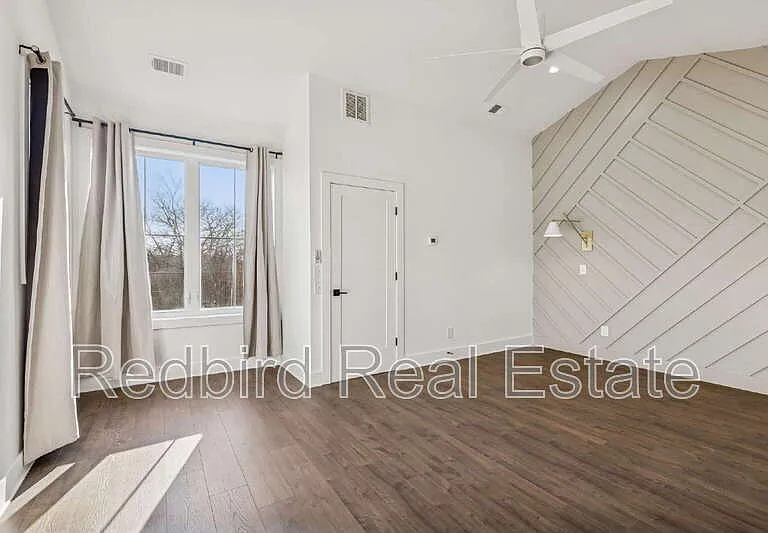 2050 McKinley St — Photo 26
