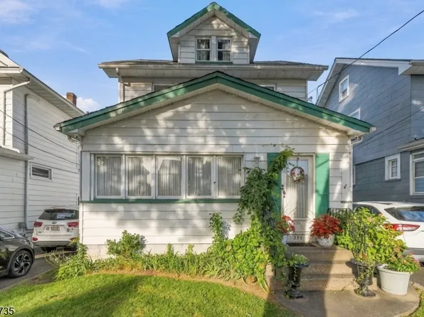 239 Magie Ave, Roselle Park Boro, NJ 07204