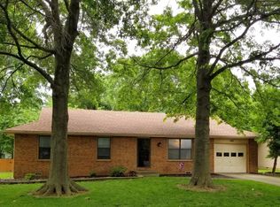 103 E Scott Wayne Dr, Nixa, MO 65714