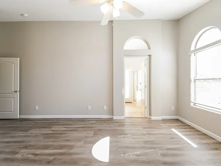 2415 W Blue Sky Dr — Photo 10