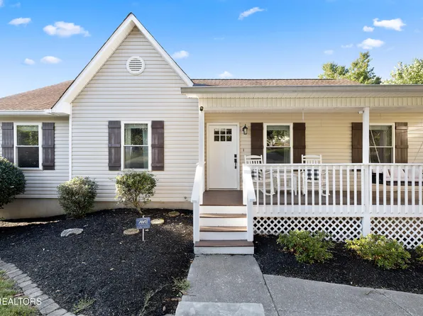 1440 Pheasants Glen Dr, Knoxville, TN 37923