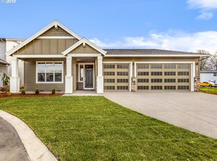 4881 SE Rosewood St, Hillsboro, OR 97123