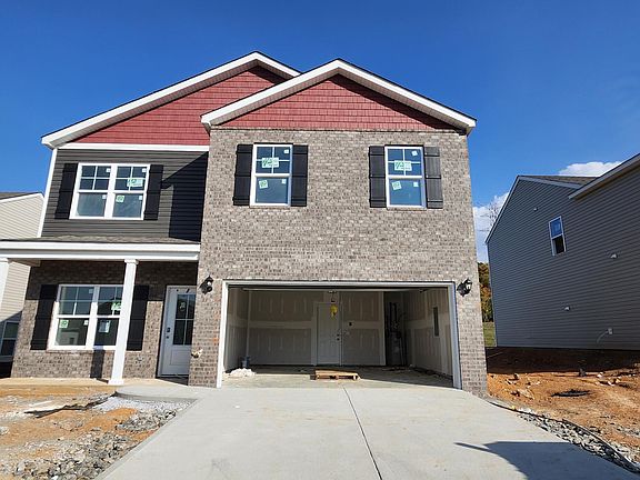 2nd image of 98 Thistle Dr
