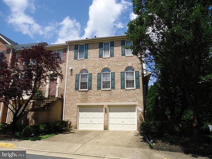 2225 Dr, Dunn Loring, VA 22027 Zillow