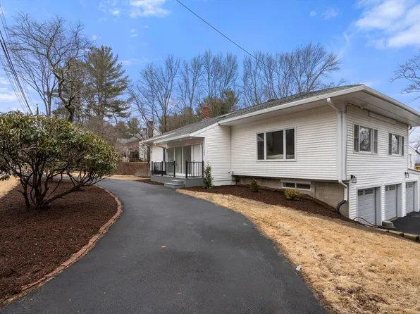 106 Juniper Ridge Rd, Westwood, MA 02090
