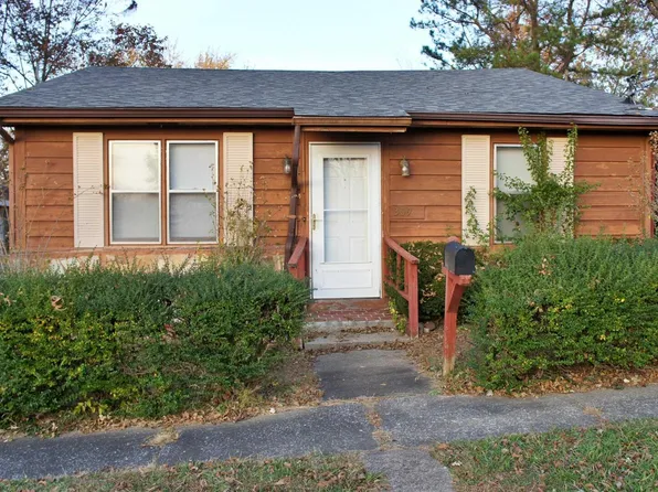 309 W 11th St, Metropolis, IL 62960