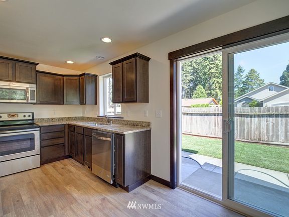 2nd image of 10923 47th Avenue NE #C