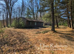5263 E Eight Mile Rd, Luther, MI 49656