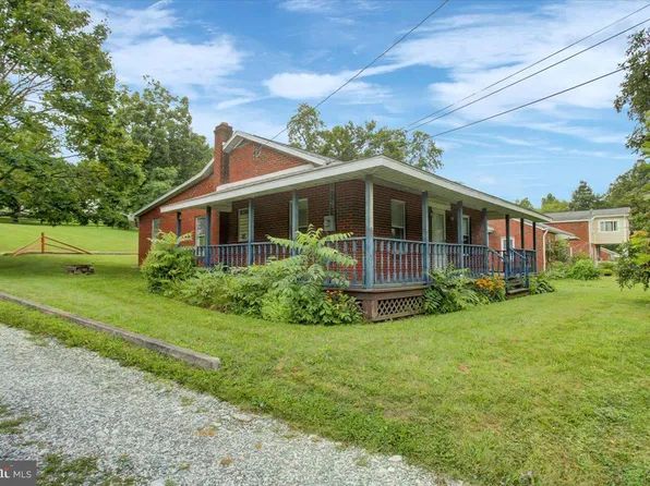 14112 Buchanan Trl E, Waynesboro, PA 17268