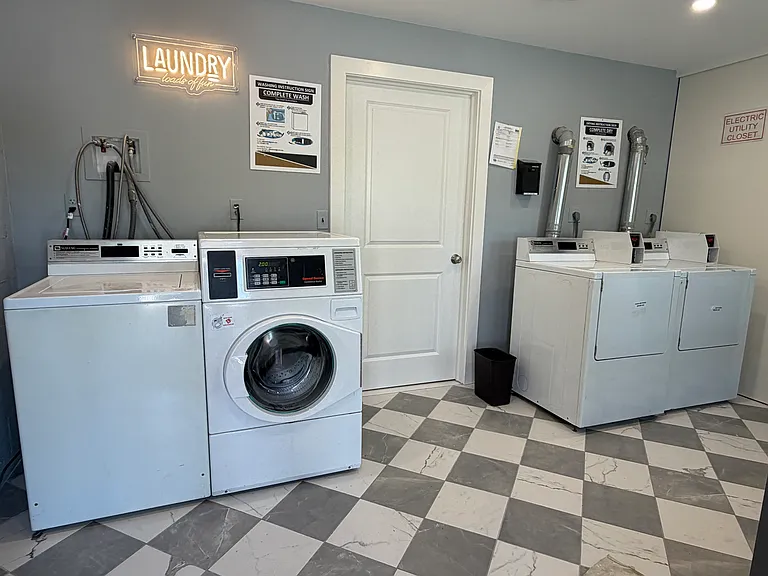 300 Garibaldi Ave #4A — Photo 9