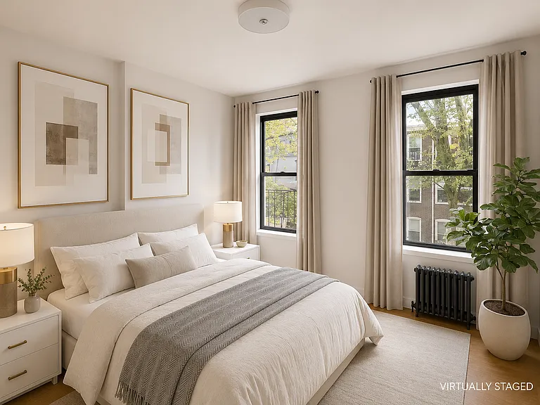 238 8th St #4R — Photo 4