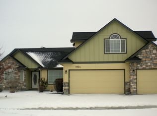 1924 W Placer Creek Ct, Nampa, ID 83686
