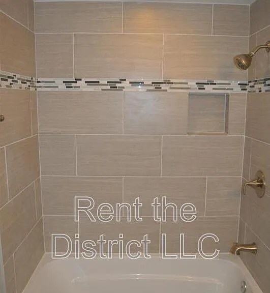 707 Kennedy St NE — Photo 14