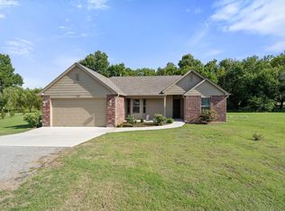 192 Twin Creeks Ln, Pryor, OK 74361