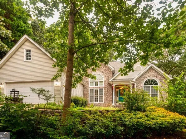 180 Tall Oaks Dr, Alto, GA 30510