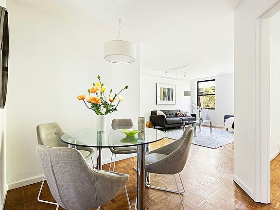 4th image of 712 Sackett St APT 3F