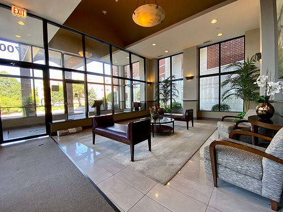 4th image of 1700 Riverwoods Dr APT 505