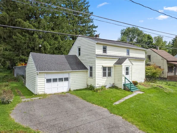 232 N Jensen Rd, Vestal, NY 13850
