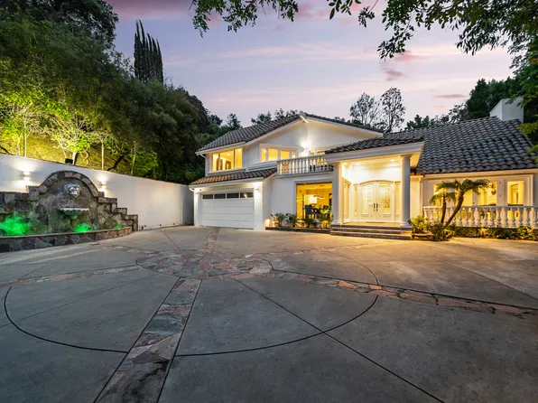 16221 Elisa Pl, Encino, CA 91436