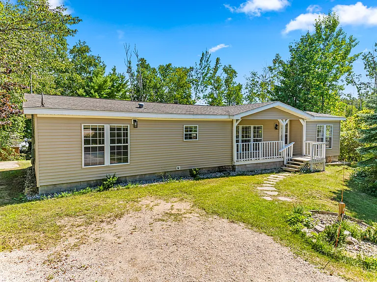 8160 Susan Shores Dr — Photo 6