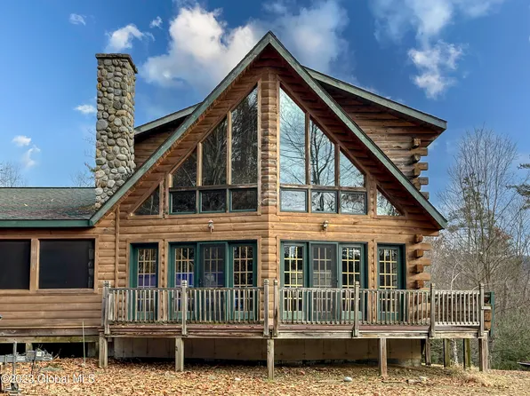 50 Knox Road, Queensbury, NY 12804
