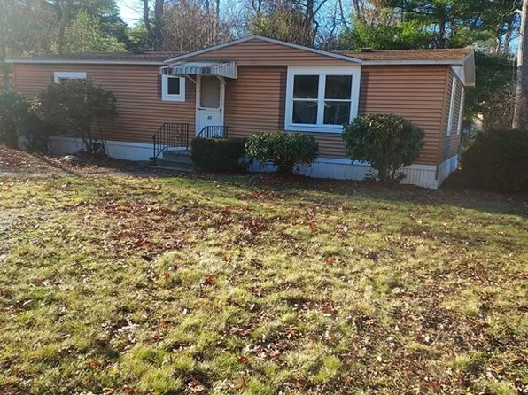 61 Longboat Rd, West Wareham, MA 02576
