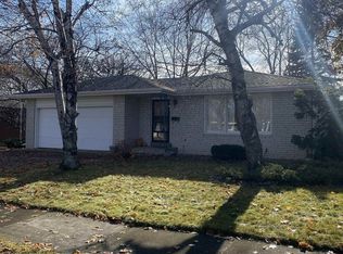 835 Harmel Ave, Oshkosh, WI 54902