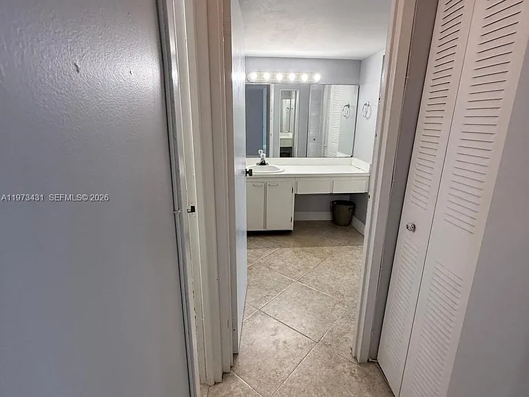 100 Bayview Dr #610 — Photo 8
