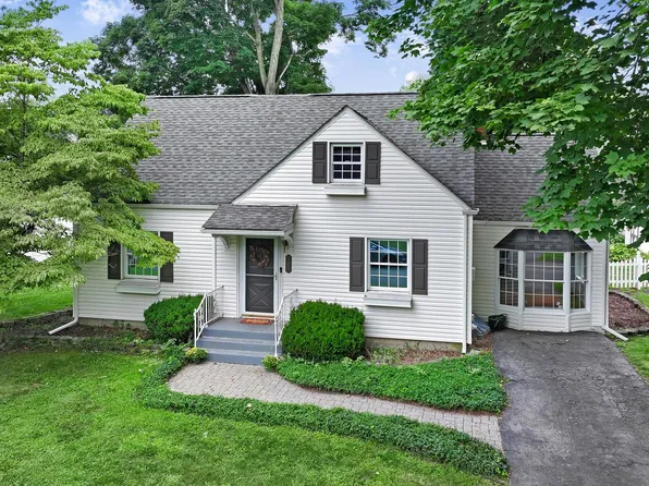 109 Pine Drive, New Windsor, NY 12553