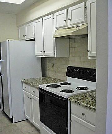 5th image of 8600 Coppertowne Ln APT 1306