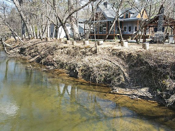 4th image of 1248 Sunset Rd