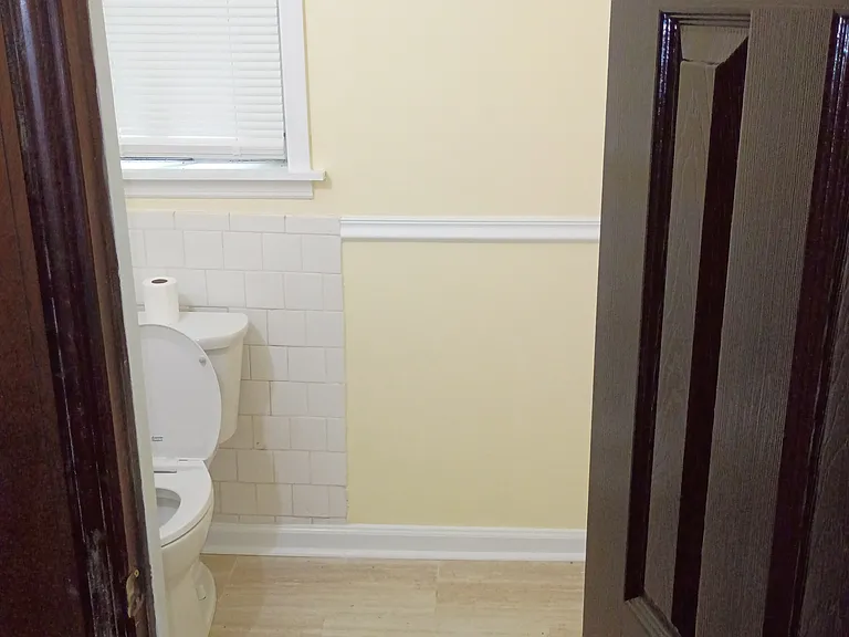 1614 Paullus Ave — Photo 11