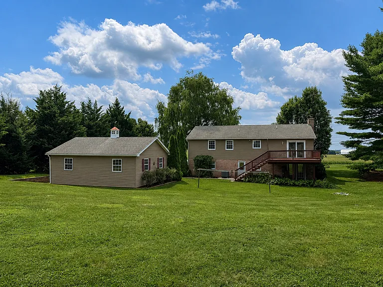 1835 Brunnerville Rd — Photo 39
