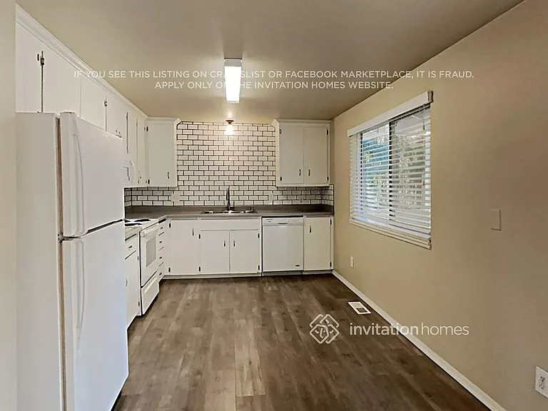 2204 26th Ave SE — Photo 12