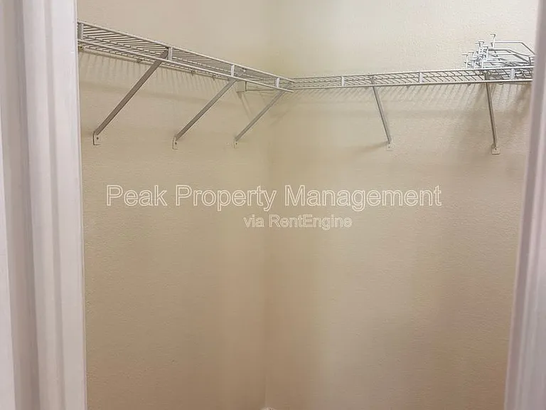 9411 Links Ln #M — Photo 6