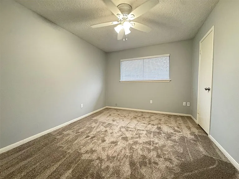 9006 Covent Garden St — Photo 13
