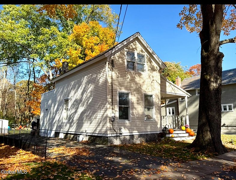 4th image of 69 Knight Street