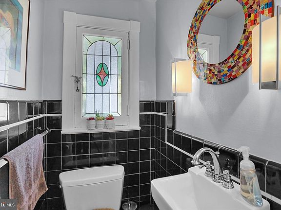 4th image of 142 W Philadelphia Ave