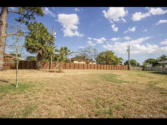 3rd image of 15649 NW 38th Ct