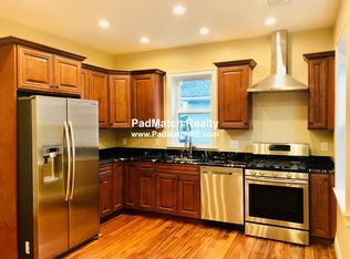 212 Hampshire St #2, Cambridge, MA 02139