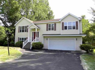 73 Guideboard Rd, Waterford, NY 12188