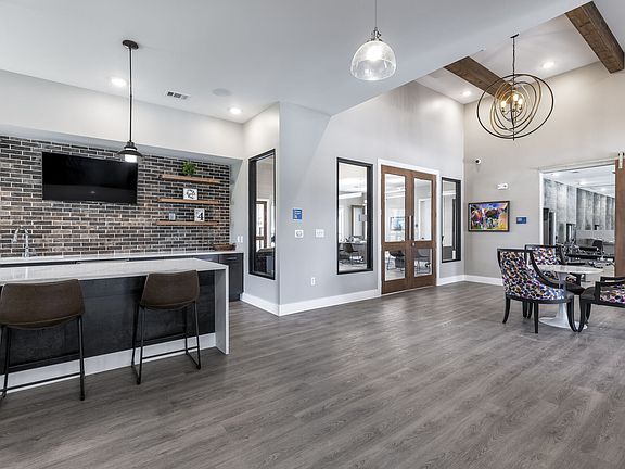 5th image of 2333 Cascades Ave #9207