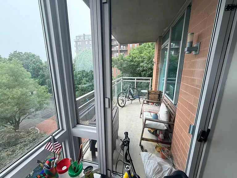 25 Hudson St #409 — Photo 15