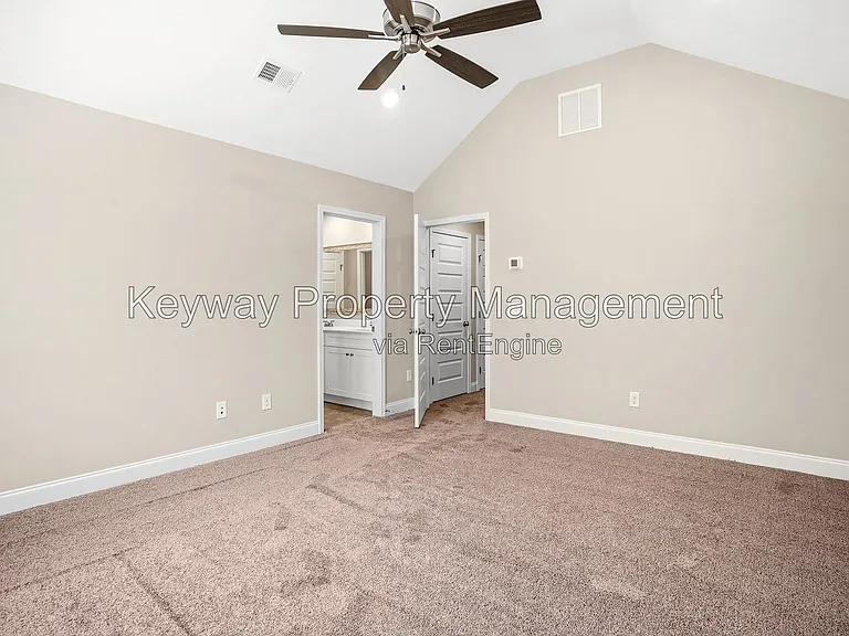 3225 Venetian Dr — Photo 13